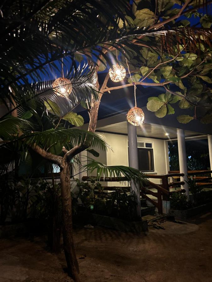 ゼネラル・ルナ Casa Ellaヴィラ エクステリア 写真